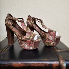 Sandali Jeffrey Campbell