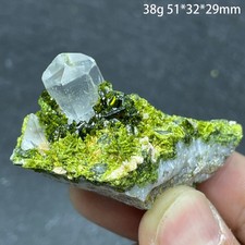 Pietra Naturale Epidoto