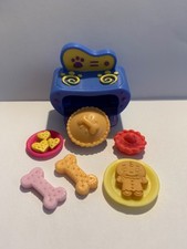Vintage Littlest Pet Shop
