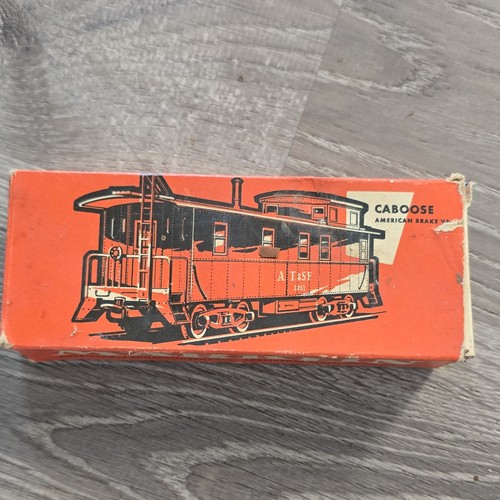 Märklin caboose sf - ho, at&sf