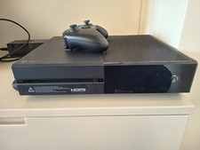 xbox one serie x + 2 giochi Fifa 22 Grid Legends