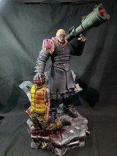 Resident Evil 3 Nemesis statua