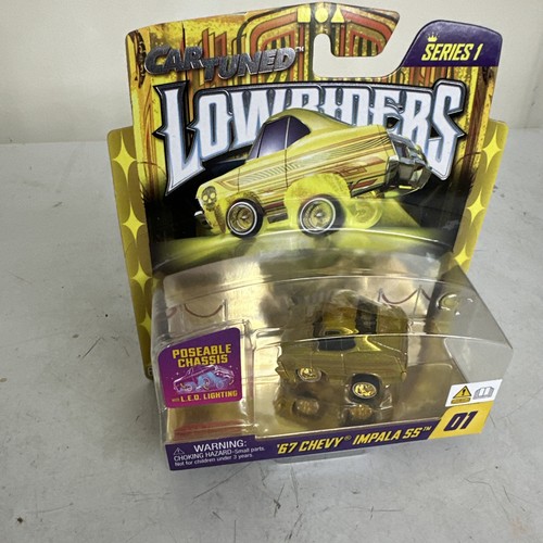 Car tuned lowriders serie - lowriders,