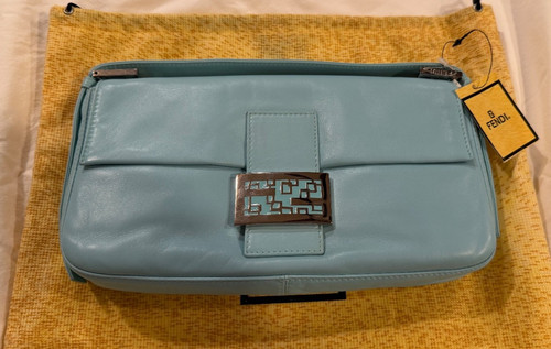 Fendi baugette brand new - baugette,