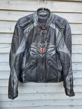 Giacca moto pelle tatuata