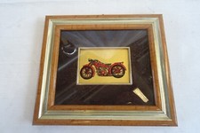 quadretto Moto Guzzi in foglia