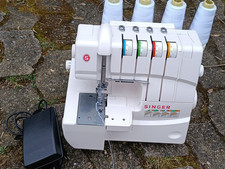 Macchina da cucire Overlock catenaccio SINGER 14T97OC COVERLOCK TOP!!