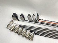 Confezione Golf Uomo Set 12 Mazze Regular Flex Grafite/Destra/Nuove Impugnature/27152