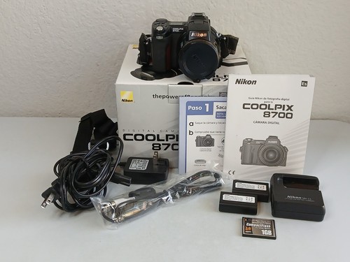 Fotocamera digitale nera nikon - fotocamera,