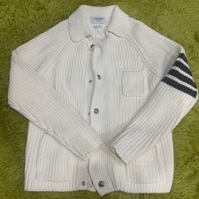 Cardigan in maglia bianca