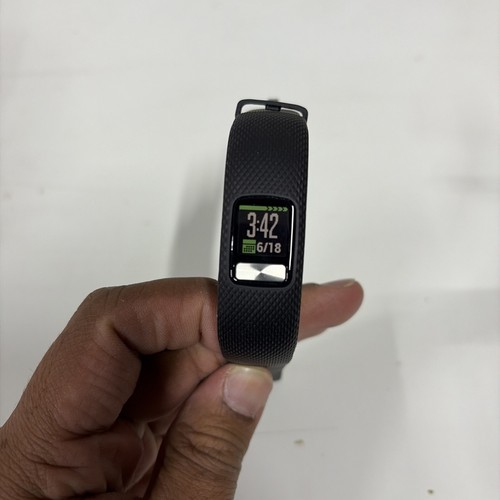 Garmin vivofit activity - 4,