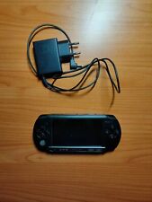 Sony Playstation PSP E1004 Nera con caricabatterie + GTA Chinatown Wars