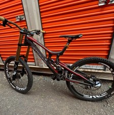 SantaCruz v10 downhill mb