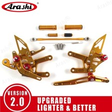 Pedane poggiapiedi posteriori