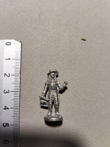Colbert figurine metal - colbert,