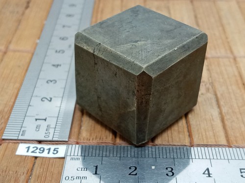 Cube pyrite naturel - 30,