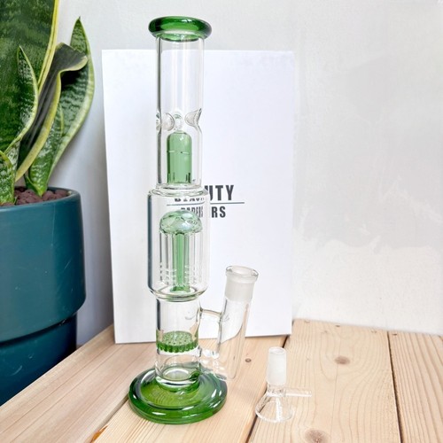 Green glass bong - green,