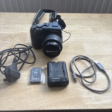 Olympus C-8080 fotocamera