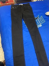 Jeans pull and bear