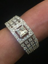 Pave 1.30 Cts Princess Round