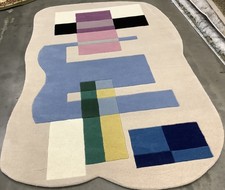 BEIGE / BLUE 5'-0" x 8'-0"