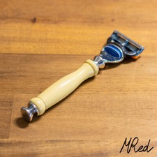 MANICO RESINA PREGIATA CREMA