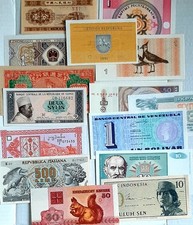 15 BANCONOTE DEL MONDO/PICCOLO