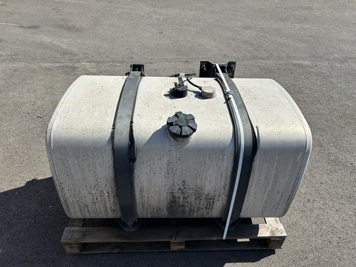 Serbatoio carburante 1681824