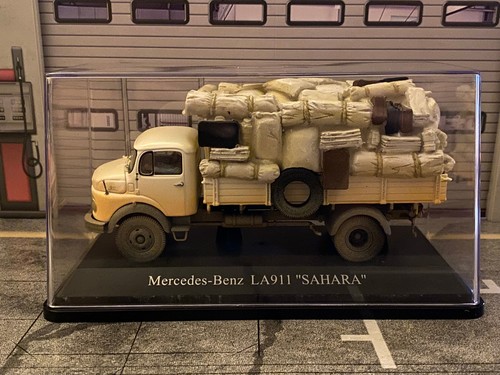Mercedes benz la911 - mercedes,