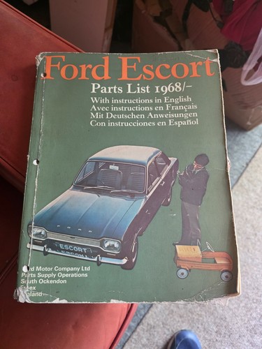 Libro lista ricambi auto - , e