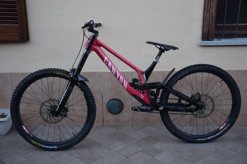 Canyon sender 2024 downhill - sender,