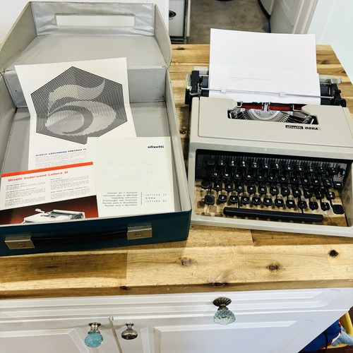 Olivetti typewriter lettera - olivetti,
