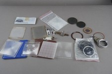 un piccolo lotto di schermi di