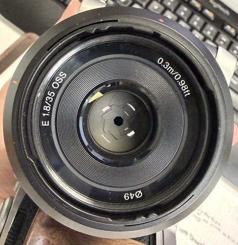 Sony sel35f18 1 8 oss - sel35f18, 35
