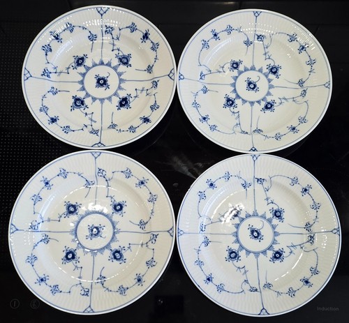 Set piatti lisci scanalati - lisci,