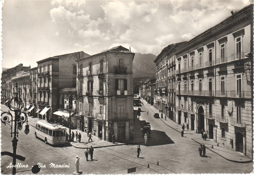 Avellino via mancini - via,