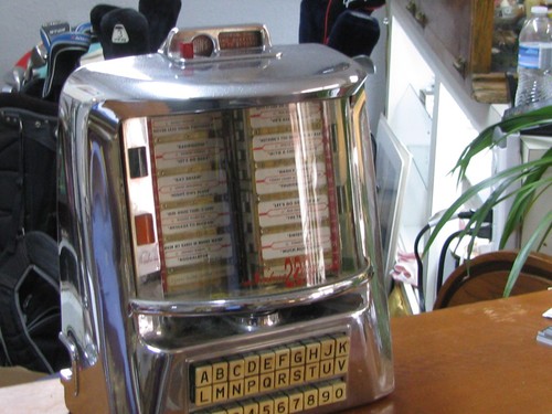 Vintage seeburg 200 wall - 200,