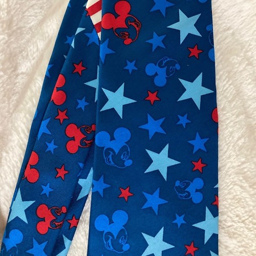 Cravatta stella patriottica