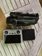 DJI Mavic 3 Pro Drone (con