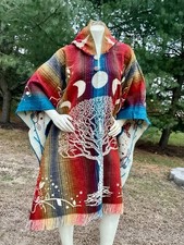 Poncho fatto a mano in alpaca