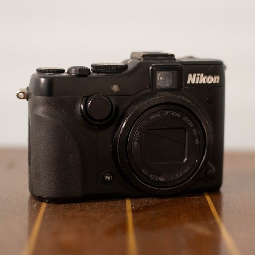 Nikon coolpix p7100 - coolpix,