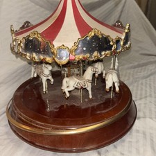 Gold Label "The Carousel"