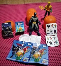 2 Action Figure 3D - KINDER MAXI - JUSTICE LEAGUE AQUAMAN + BATMAN Pasqua 2023