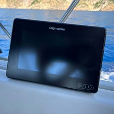 Raymarine Axiom 7 DV