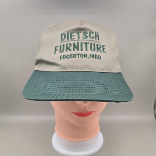 Cappello snapback regolabile