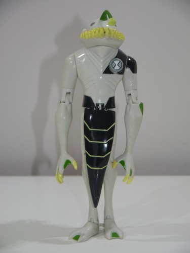 Modellino ben ten - ben, 8"