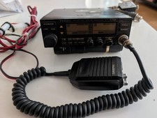 Radioamatore YAESU FT-4700