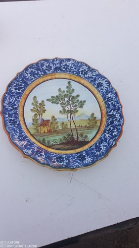 Piatto maiolica paesaggio - di,