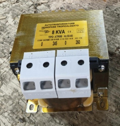 Autotrasformatore 8kv 260v - 8kv,