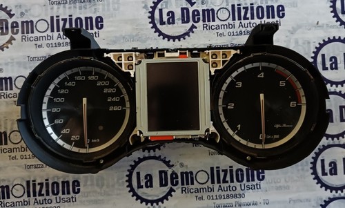Quadro strumenti alfa romeo - strumenti,